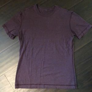 Lululemon 5year basic tee